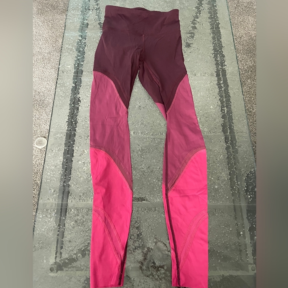 Lululemon Athletica Burgundy Pink Color Block High‎ Waisted Leggings Size 2